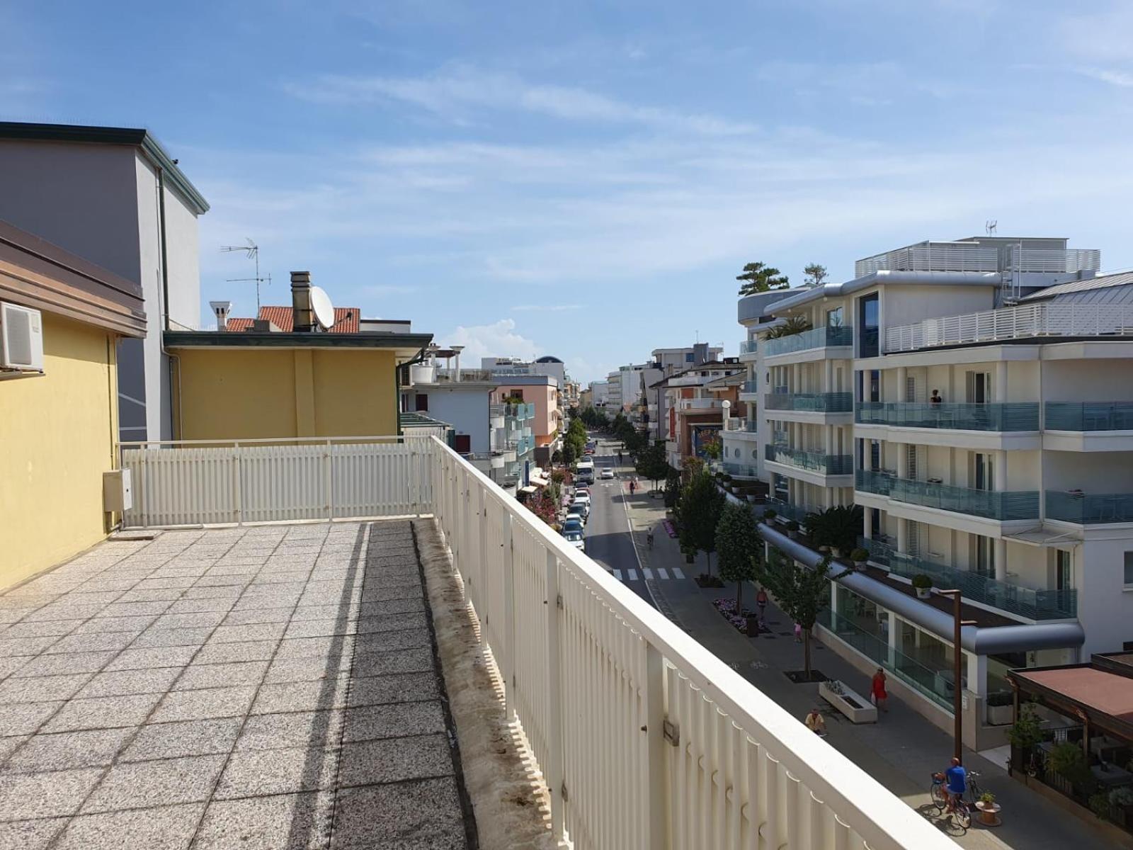 Condominio Torino - Petit 22 Caorle Eksteriør billede
